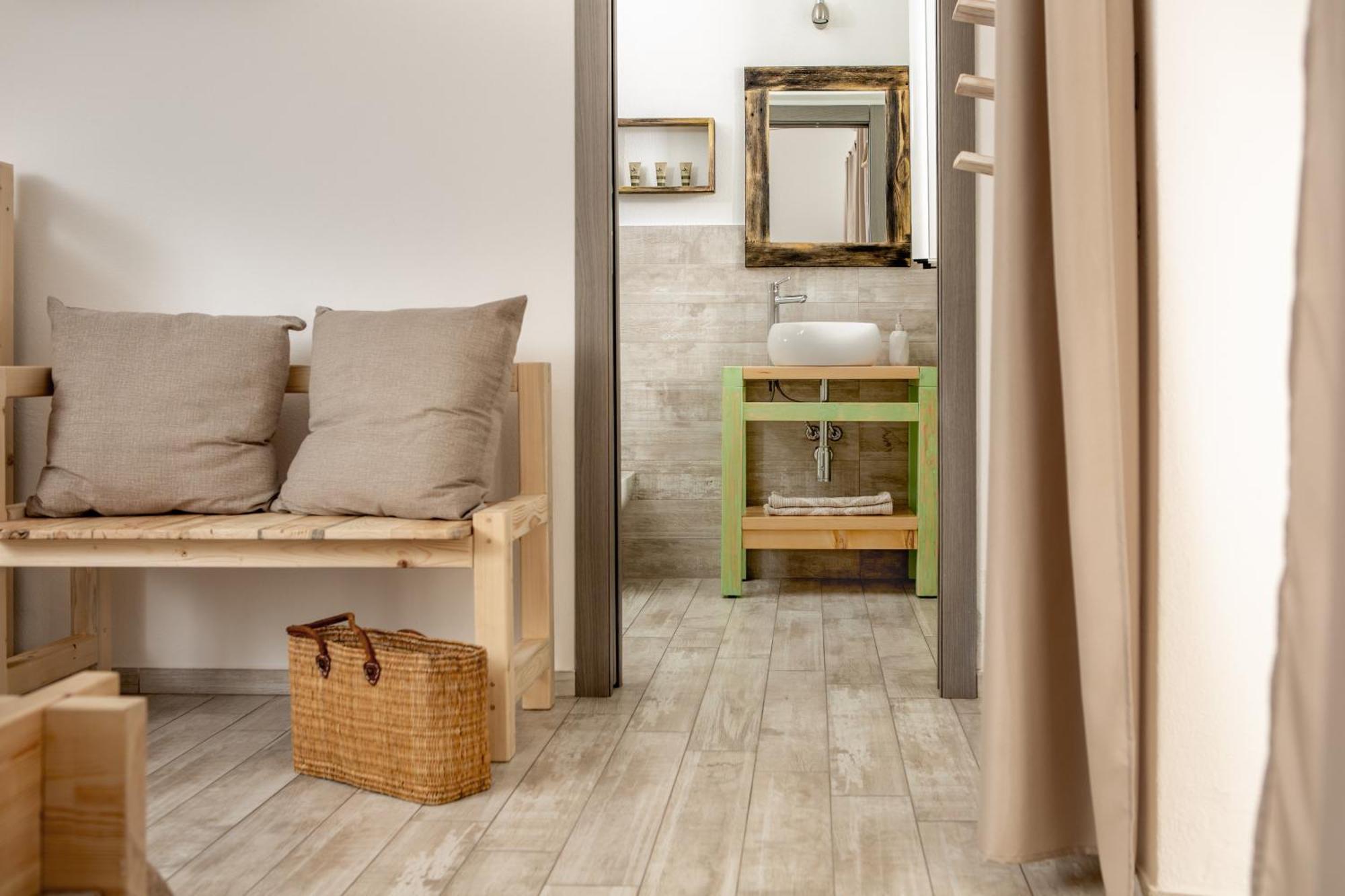 B&B Les Chambres Rooms & Suite Santa Teresa Gallura Exteriér fotografie